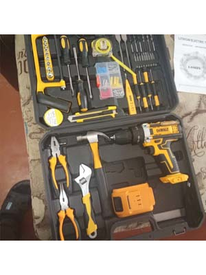 Отзыв покупателя о наборе Dewalt 86 предметов